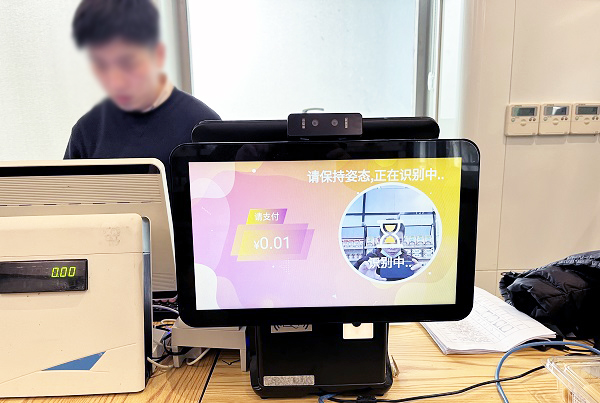 戈子智能点餐机全新上市，超大屏幕自助点餐